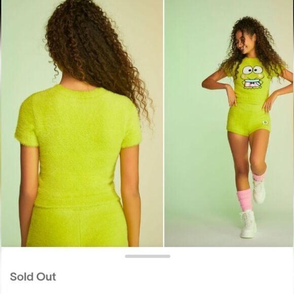 Forever 21 Hello Kitty & Friends Keroppi Fuzzy T-Shirt Small - Picture 15 of 16